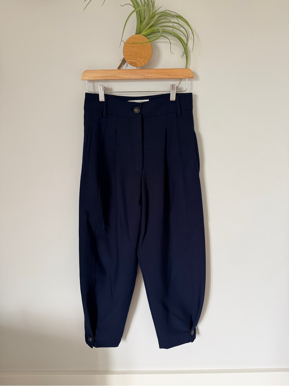 Zara Women’s Navy Pleated Tapered Trousers